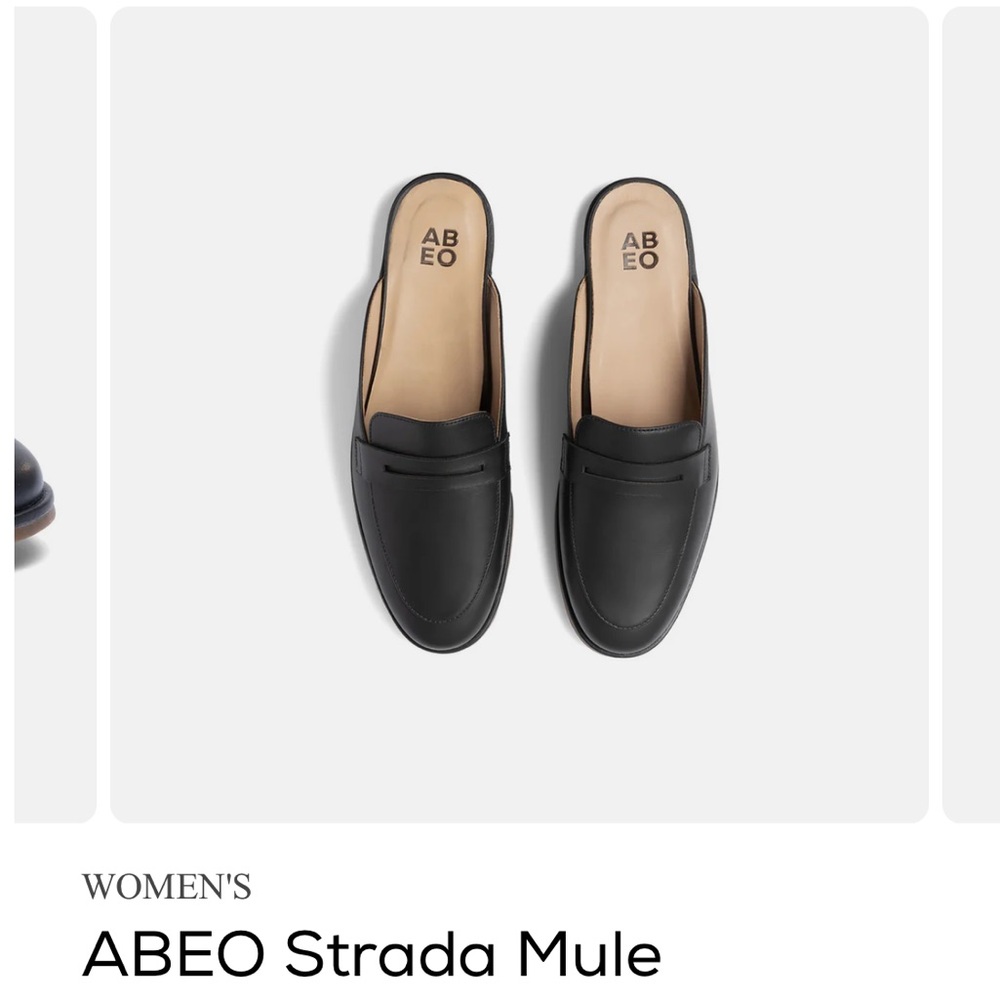 Abeo Black Flats with Textured Leather and Rounded Toe